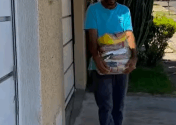 H1413003 Mãos que ajudam sempre são abençoadas parte 2