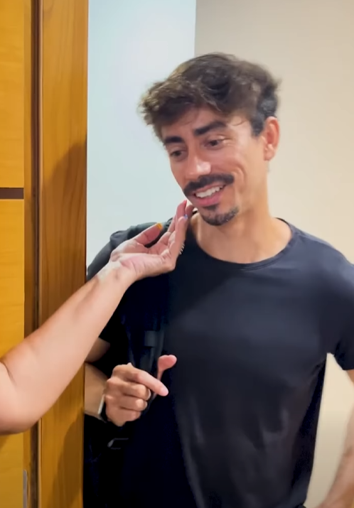 H1411006 Ela apresentou o namorado à mãe sem imaginar o que aconteceria part2