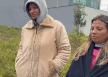 H1310003_Ele colocou sua esposa na frente da própria mãe, não vai acreditar no que aconteceu_part2