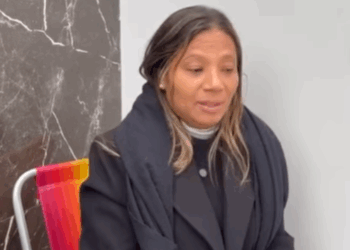 H1609002 Sua família não quis colaborar para ceia de Natal part2