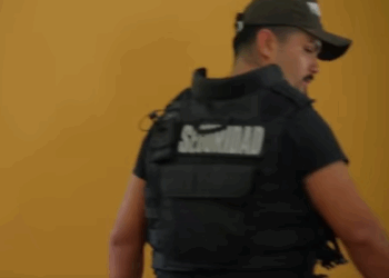 H1710002 Joven arriesgó su libertad por una buena acción una madre la vida le devolvió el favor part2