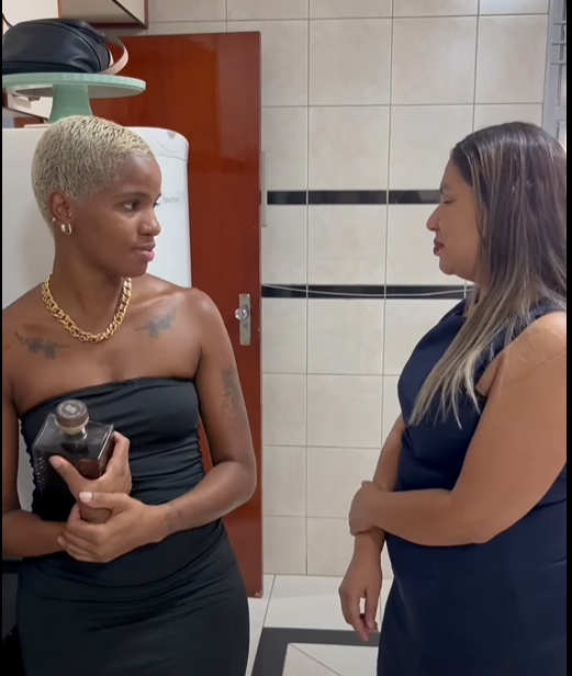 H1711010 Pai de Família descobre que sua AM@NTE Namorada de seu Filho part2