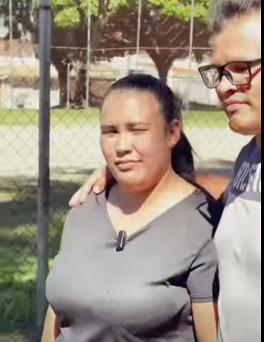 H1806002 Ela tratava seu tio m4L, até que sua mãe descobre motivo part2