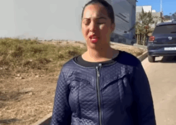 H1809001 Ela deixou se levar pelas mentiras alheia acabou surpreendida parte 2