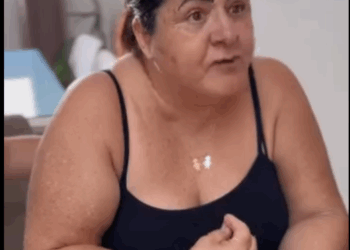 H1815005 Meus filhos querem me obrig4r fazer almoço janta pra eles ainda cuidar de netos,eu já estou esg0tada disso parte 2