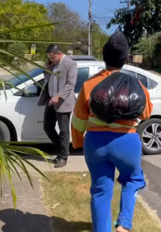 H2013007 Ele pagou língua por ser arrogante parte 2