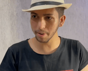 H2111009 Jovem Rica Humilha Artesão não quer pagar pelo chapéu part2