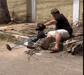 H2204010 Elas humilharam gari só porque ele era pobre part2