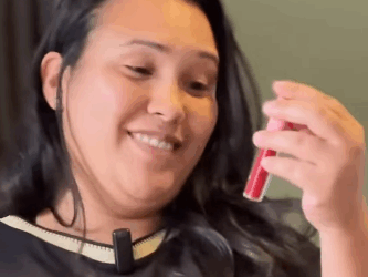 H2206004 Encontrou batom no carro do marido, só não imaginava de quem era part2