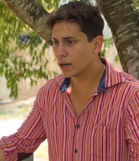 H2204007 Millonario descubre que esta anciana de la calle es su propia madre parte 2