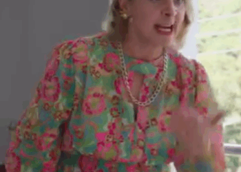 H2210008 Suegra fue testigo de cómo su hijo trataba su nuera su reacción lo cambió todo part2