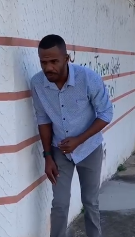 H2213005 Quem vende fiado não tem alegria perde freguês mercadoria, mulher pilantra pedia fiado não pagava ate quê parte 2