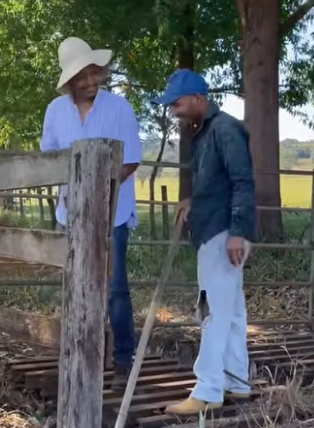 H2213009 Eles tinham melhor chefe mas não souberam valorizar parte 2