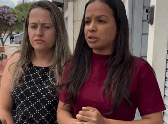 H2215002 Ela não imaginava que esse beijo salvaria sua vida part2