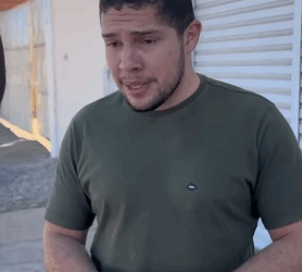 H2215007 Patroa arrogante aprende uma grande lição part2