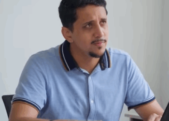 H2410006 Enfermerα sαlva paciente de las intenciones de su hermana part2