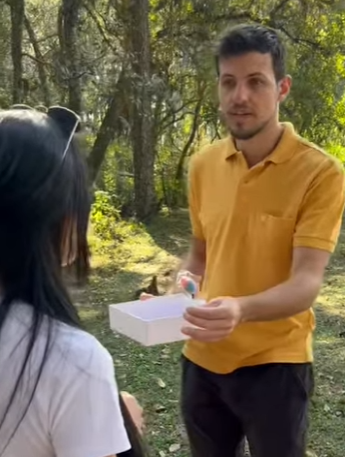 H2508010 Ela humilhou esse rapaz no dia do primeiro encontro parte 2