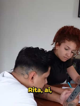 H2701003 Empregada colocou SAL na porta para impedir Pessoas invejosas part2