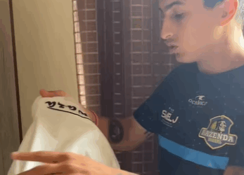 H2706004 Tratou esposa como empregada na frente da amante part2