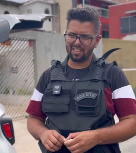 H2706002 Nunca mexa com filha de um comandante part2