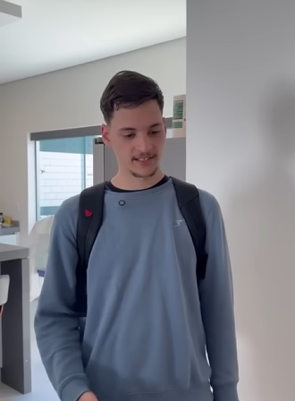 H2709003 Sua amiga lhe deu melhor conselho part2