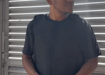 H2709004 Empresária lhe deu uma grande recompensa pela sua humildade part2