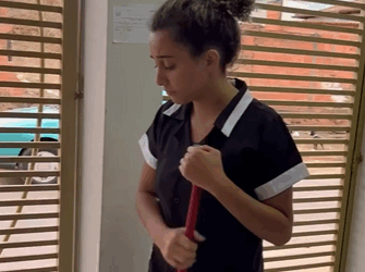 H2711001 Patrão pega Funcionária Humilh4ndo outra part2