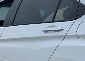 H2713002 quem menos tem são as que mais dão de coração, pela sua bondade ela ganhou algo que mudou sua vida! trimmed part2