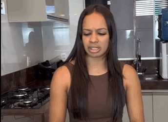 H2815005 Ela trocou marido Pobre por um Homem rico, mas mundo da voltas ela pagou caro!! part2