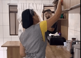 H2906001 Não julgue antes do tempo, empregada pagou por algo que não fez part2