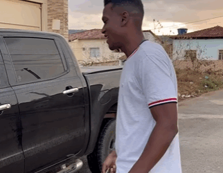 H2911002 Nunca devemos julgar as pessoas pela aparencia part2