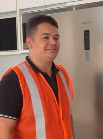 H1401010 Trabalhador encontrou sua esposa na casa de outro homem part2