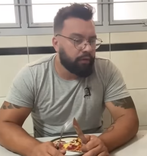 H1705003 Tratava uma filha bem outra mal, até que vida lhe deu uma grande lição part2