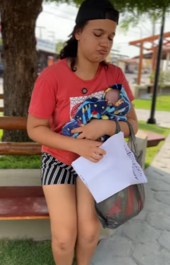 H1712002 Ela se tornou miliona ria grac as ao conselho dessa mulher part2