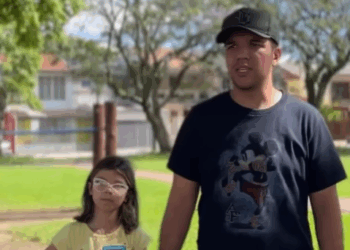 H0406001 Filha Descobre que MÃE tem um AMANTE part2