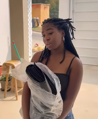 H1716003 Essa jovem ficou milionária vendendo pão você não vai acreditar no motivo part2