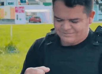 H2001002 Policiais se aproveitam de uma mulher, sem saber quem ela realmente era part2