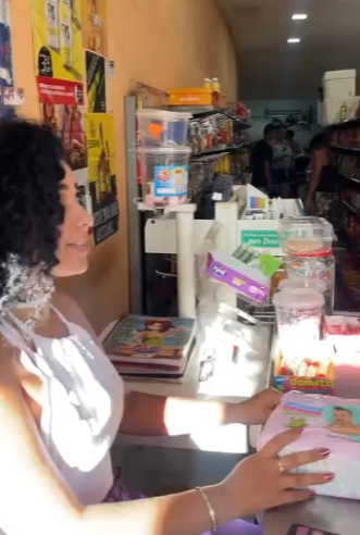 H2008001 Ela usou uma melancia para engana los part2