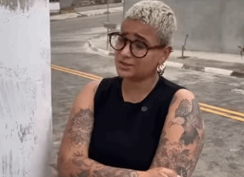 H2116005 Sua mãe lhe mandava dinheiro para ela construir uma casa essa surpresa que ela teve part2