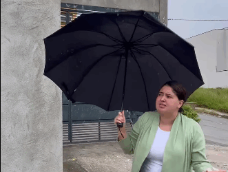 H2203007 Mudaram se para um terreno vazio, construíram casas sem imaginar que sua dona voltaria part2