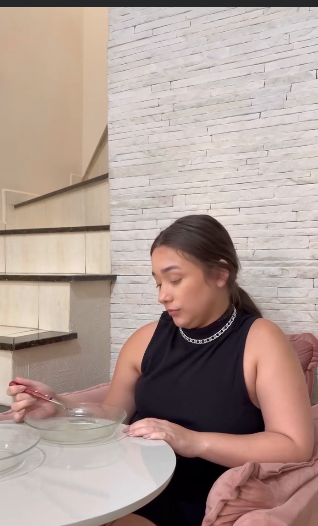 H2209008 Sua esposa preparava sopa para ele na hora do almoço todos os dias, veja que aconteceu part2