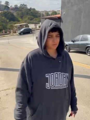 H2215008 Levou marido para morar na casa da mãe part2