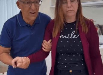 H2501002 Menina astuta desmascara sua madrasta infiel part2