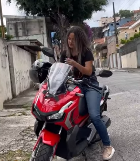 H2505005 Ele preparou uma surpresa para dia dos namorados mas ela fez isso com ele part2