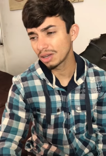 H2511002 Ele deixou, olha porque part2