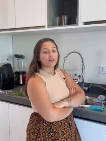 H2603002 Ela foi até casa da filha só para criticar, final inesperado part2