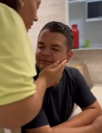 H2606003 Empregada revela infidelidade de sua patroa se apaixona por seu chefe part2