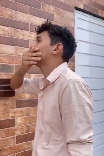 H2608004 Menina inteligente da uma grande lic o part2