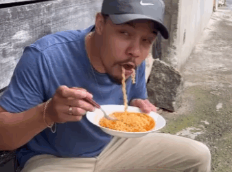 H2609002 Essa jovem tinha um jeito muito estranho de comer, até que um dia isso aconteceu part2