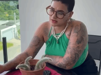 H2614003 Amiga tem ciúmes da outra não quer que elas saiam juntas parte 2